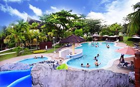 Beringgis Beach Resort & Spa